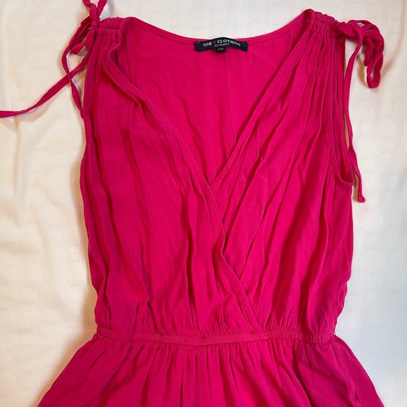 Pink romper - Picture 3 of 7